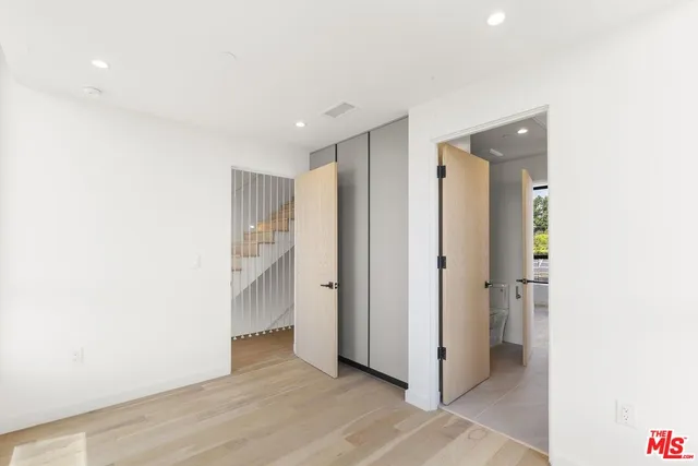 $6,495 | 1413 South Doheny Drive, Los Angeles, CA 90035