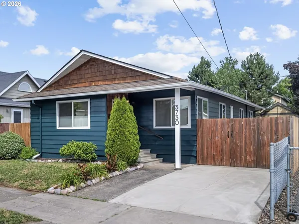 $525,000 | 3730 Southeast 64th Avenue, Portland, OR 97206