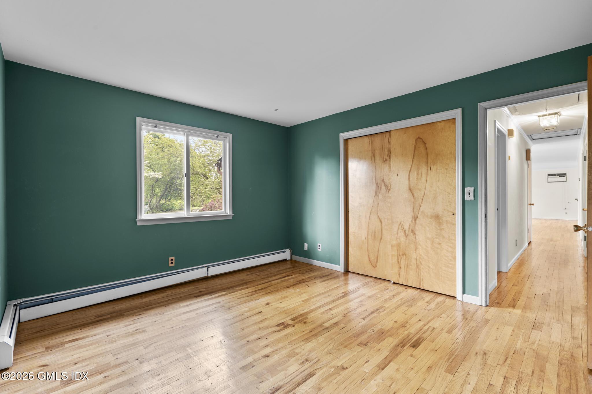 61 Angus Road North, Unit NORTH Greenwich, CT 06831 - Photo 11 of 25 Bedroom 2