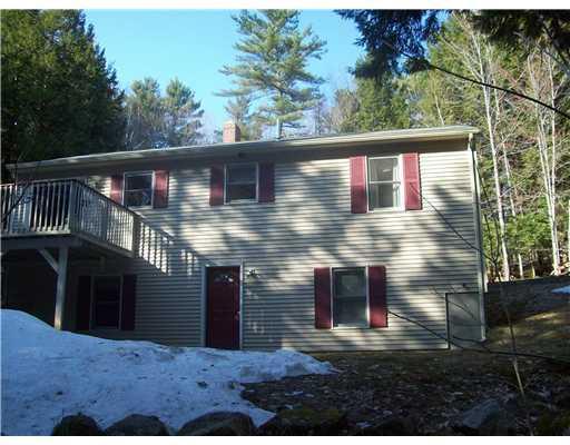 26 Island Cove Road Raymond, ME 04071 - Photo 2 of 14 Exterior Back.