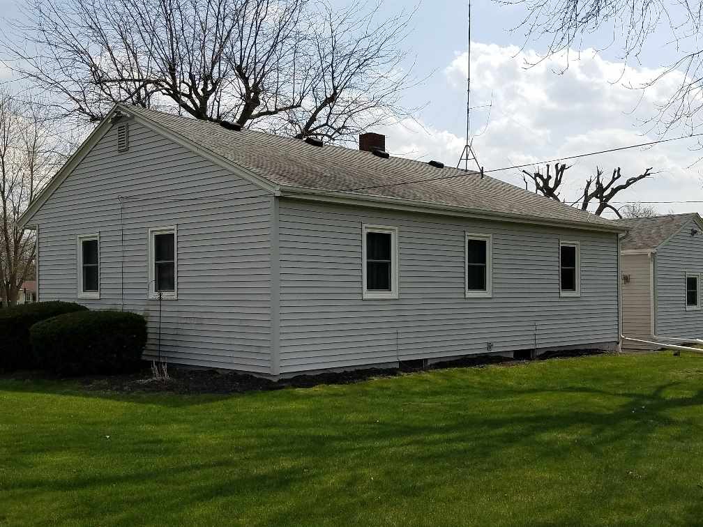 320 James Street Butler, IN 46721 - Photo 4 of 23