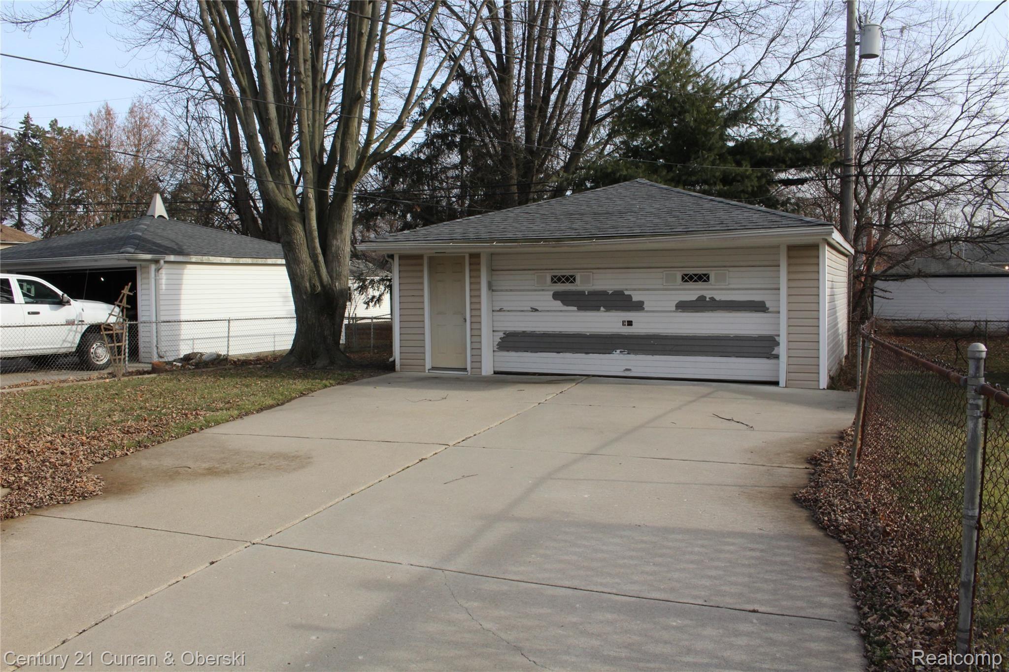 161 Shadowlawn Street Inkster, MI 48141 - Photo 13 of 15 IMG_0156.JPG