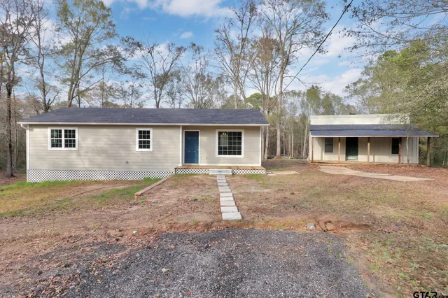 $229,900 | 11834 Groundhog Road, Gilmer, TX 75644