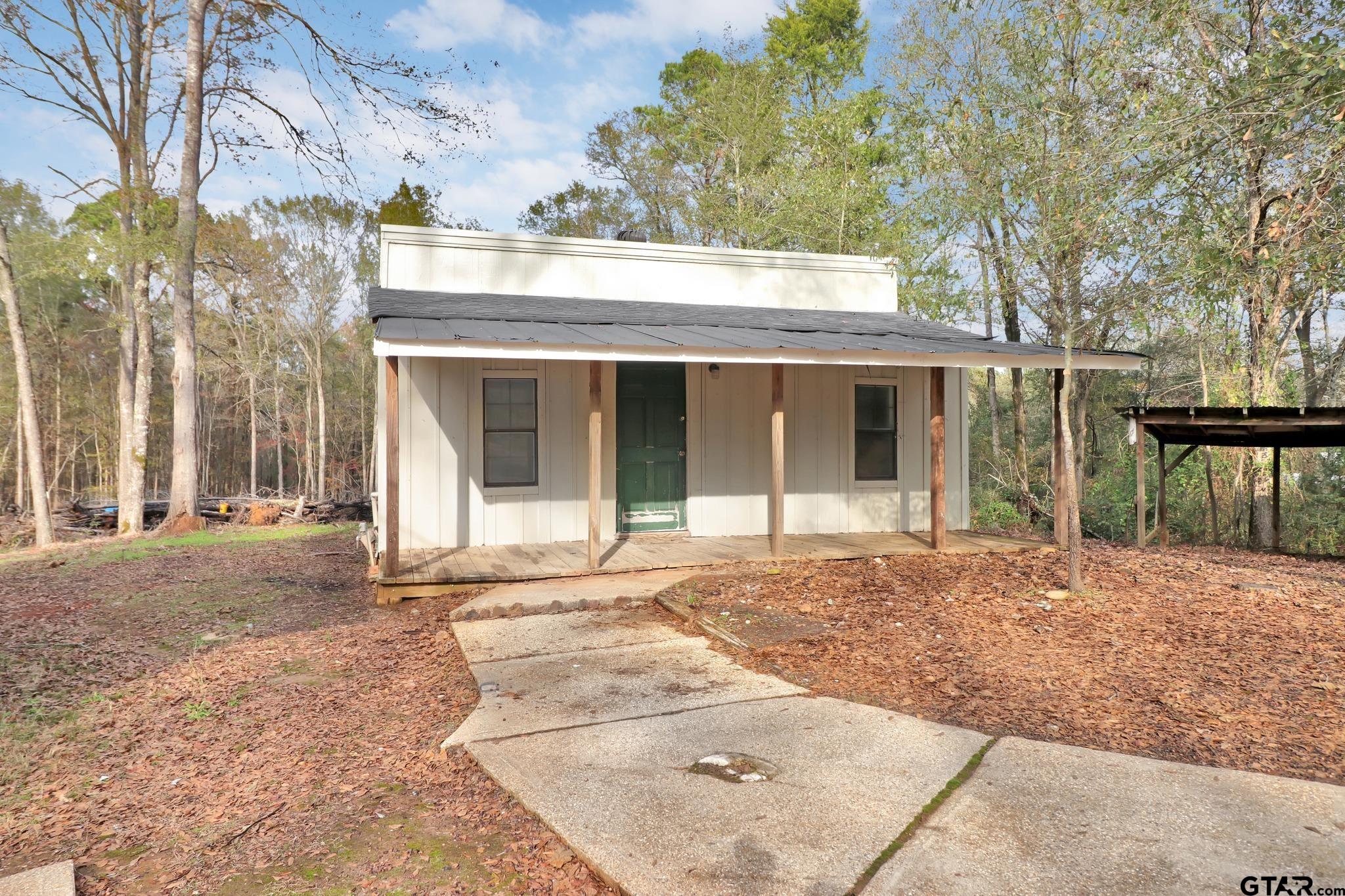 11834 Groundhog Road Gilmer, TX 75644 - Photo 4 of 24