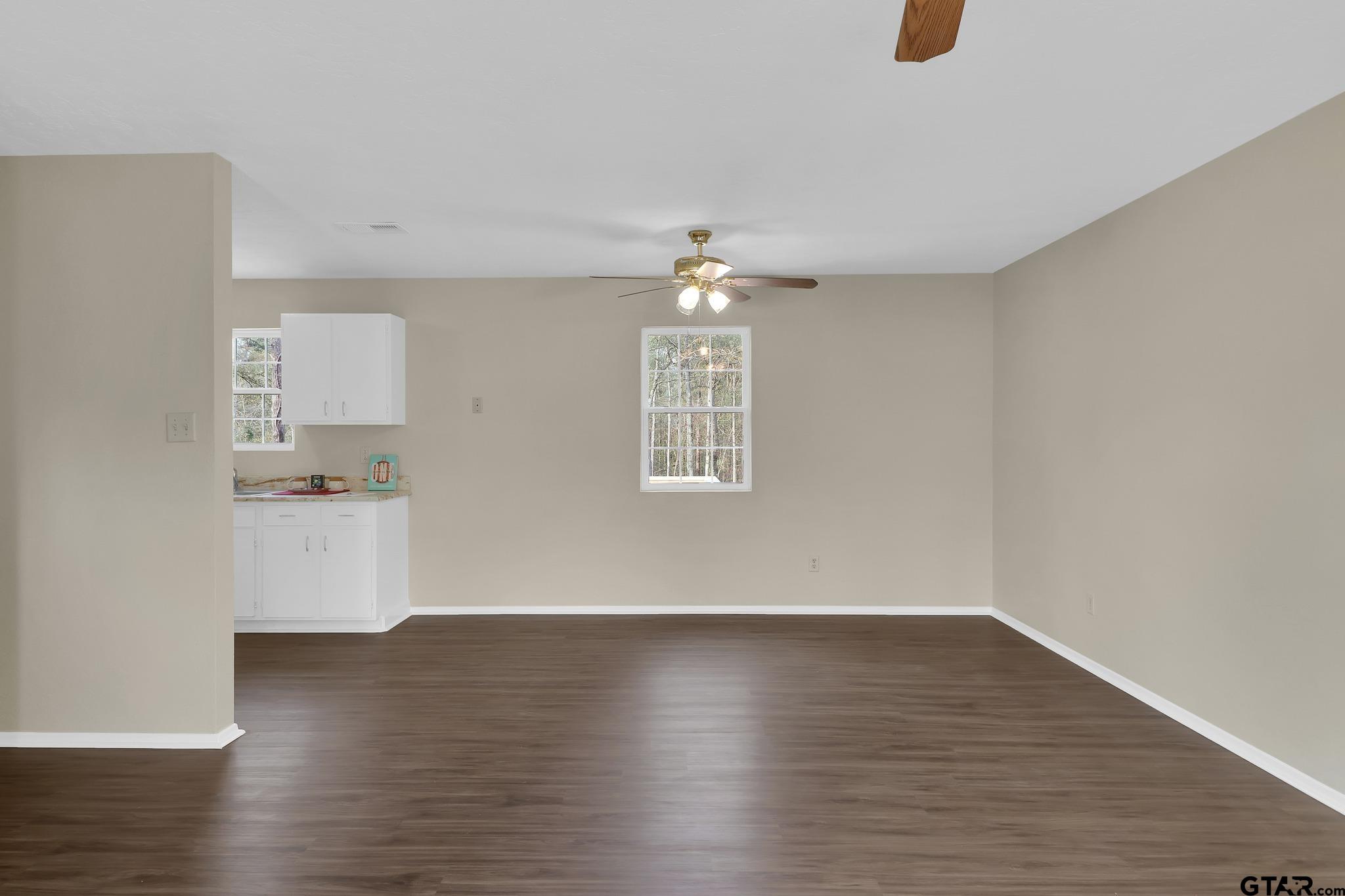11834 Groundhog Road Gilmer, TX 75644 - Photo 9 of 24