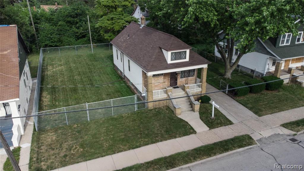 17178 Ryan Road Hamtramck, MI 48212 - Photo 5 of 25