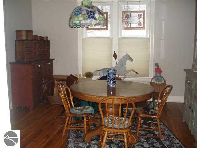 18249 Mission Road Traverse City, MI 49686 - Photo 10 of 19 1784342-9.JPG