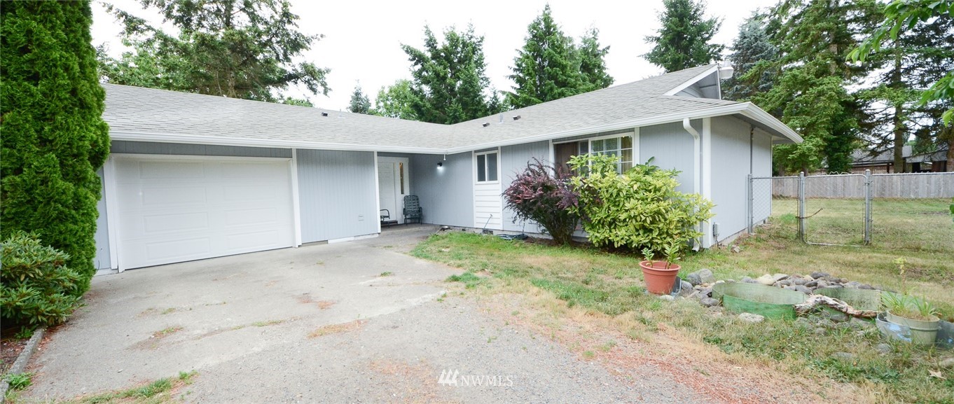 9011 178th Way Southwest Rochester, WA 98579 - Photo 1 of 17