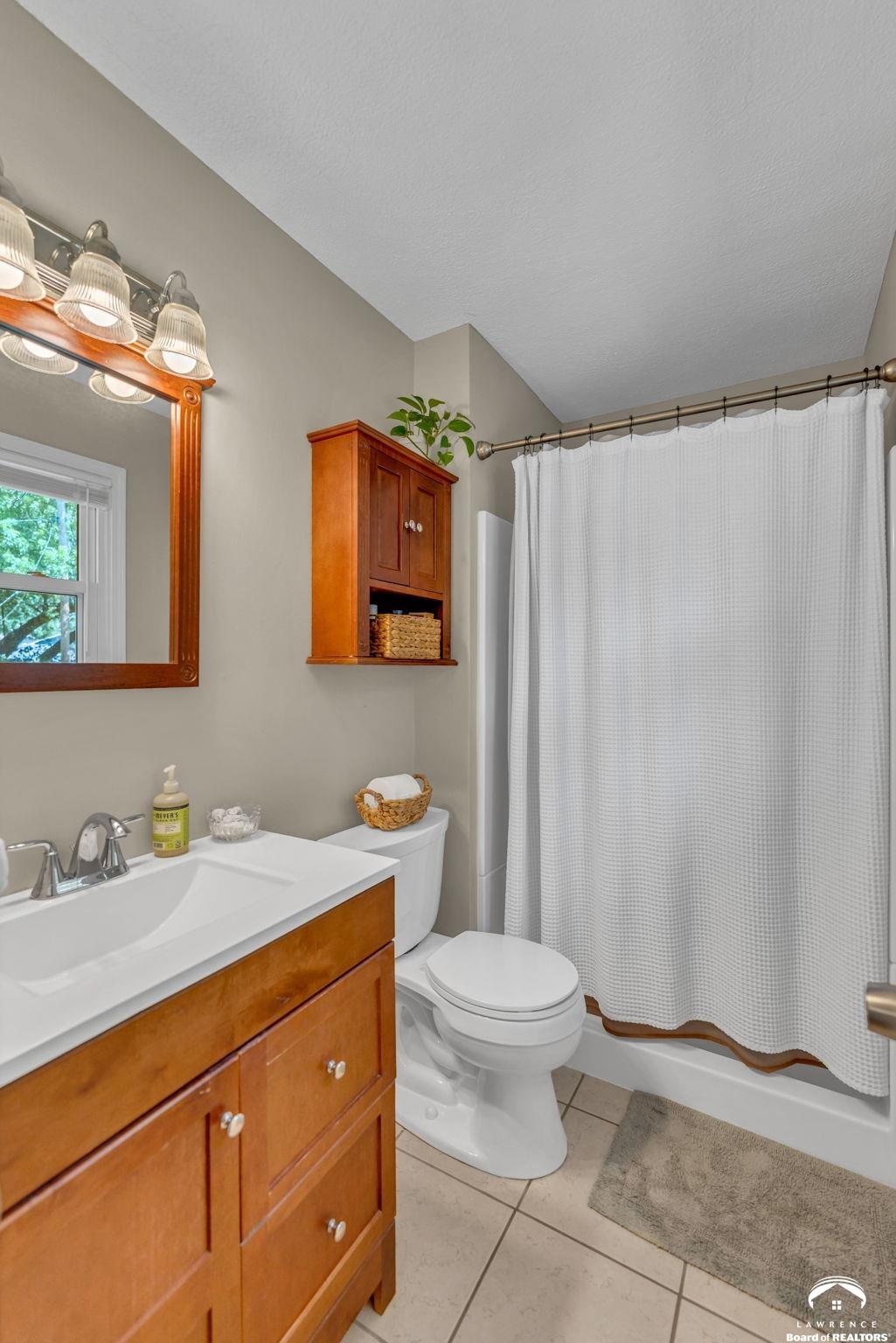 3428 Trail Road Lawrence, KS 66049 - Photo 29 of 48