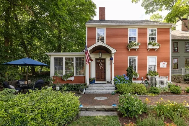 $1,148,500 | 356 Main Street, Amesbury, MA 01913