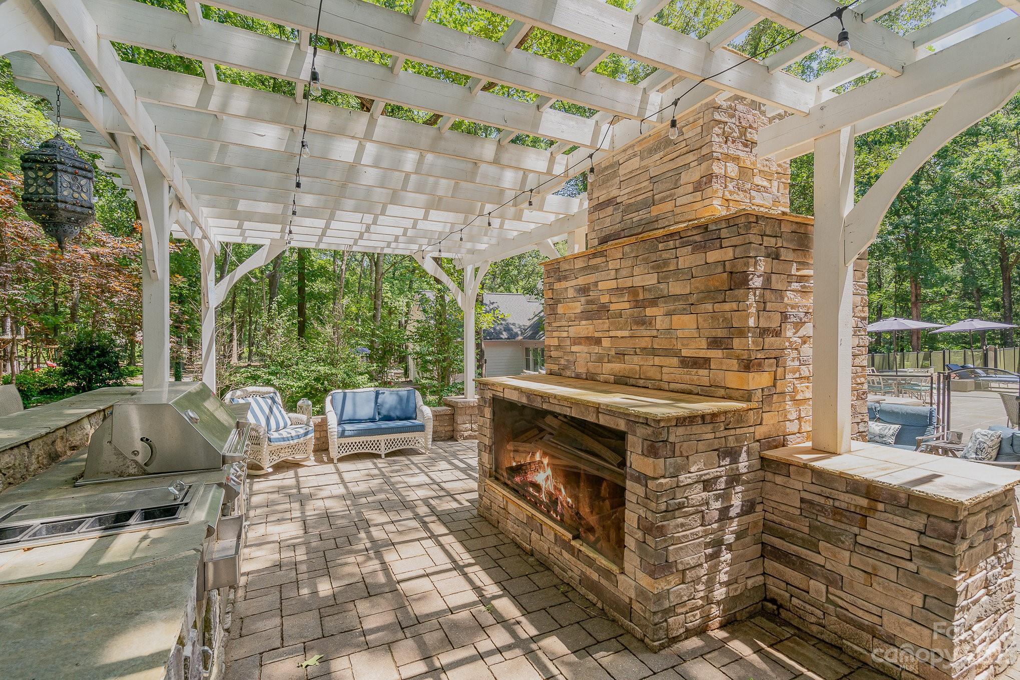 6909 Tree Hill Road Matthews, NC 28104 - Photo 8 of 42 Gallery Image 8