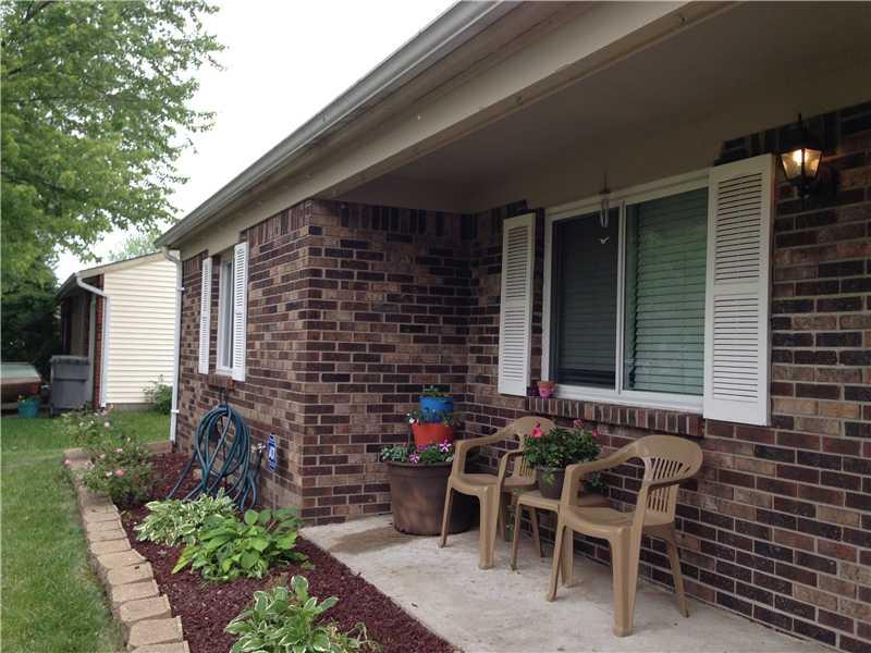 6903 Inverness Way Indianapolis, IN 46237 - Photo 2 of 13 Gallery Image 2