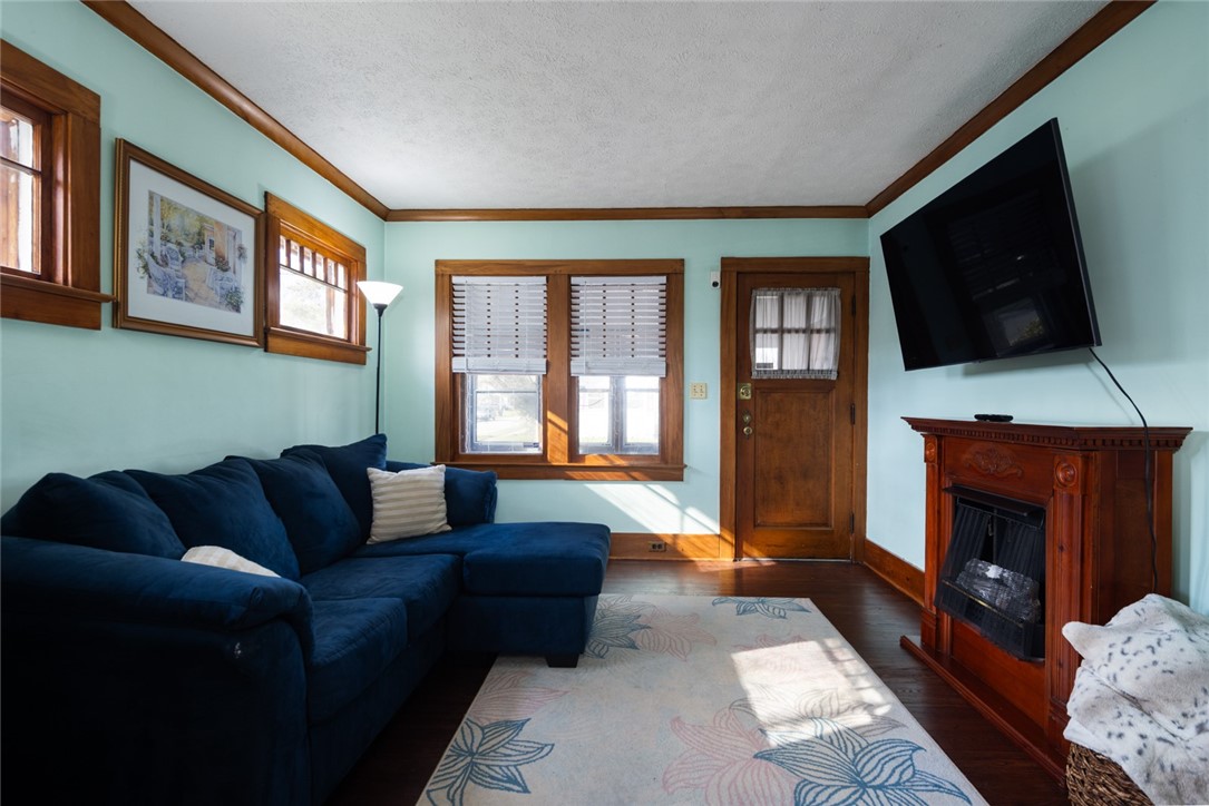 181 Brookridge Drive Greece, NY 14616 - Photo 7 of 31