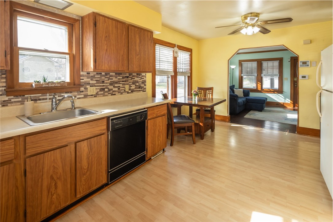 181 Brookridge Drive Greece, NY 14616 - Photo 9 of 31