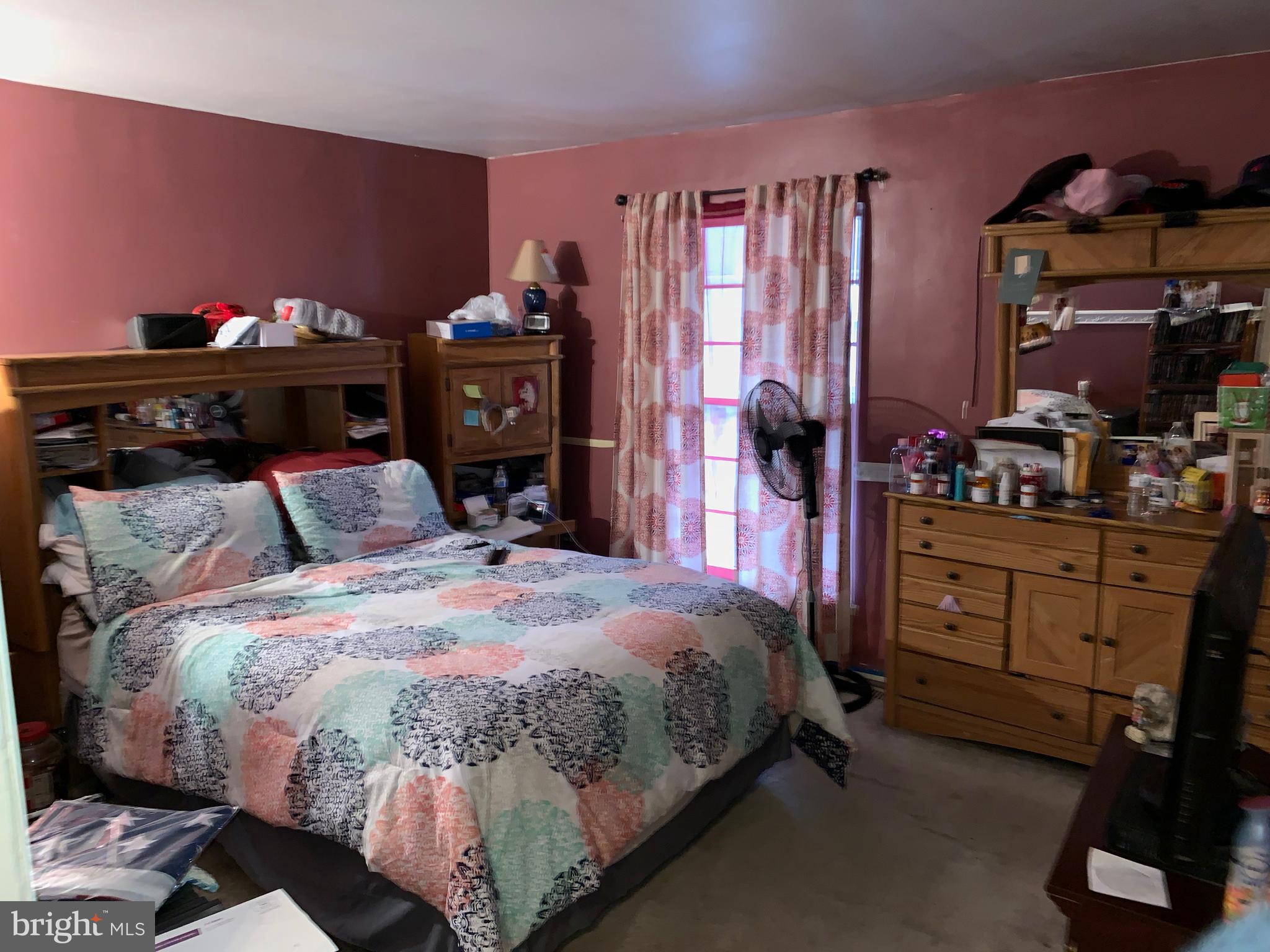 913 Anvil Road Fredericksburg, VA 22405 - Photo 6 of 9 Bedroom 1 of 3