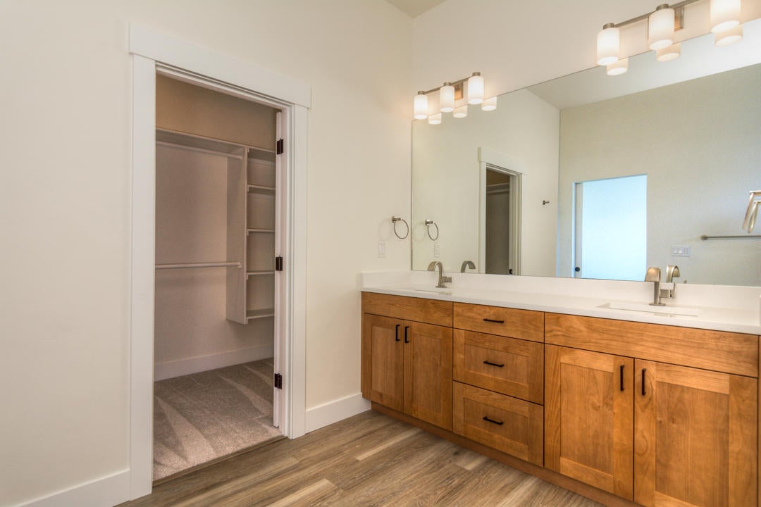 696 Northwest Rimrock Drive Redmond, OR 97756 - Photo 23 of 41 Rimrock Ct NW 696 Web (24 of 35)