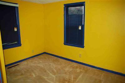 4340 Springfield Street Burton, MI 48509 - Photo 6 of 9 20117351-5.JPG