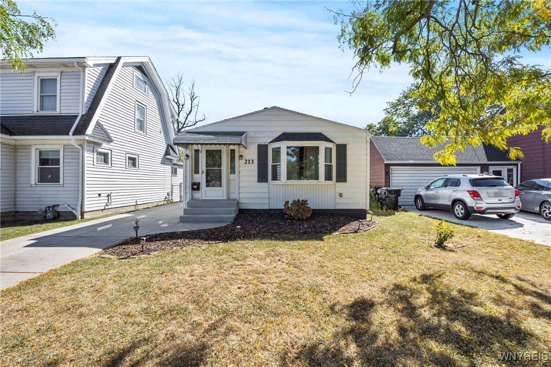 213 Brighton Road Tonawanda, NY 14150 - Photo 1 of 1 Gallery Image 1