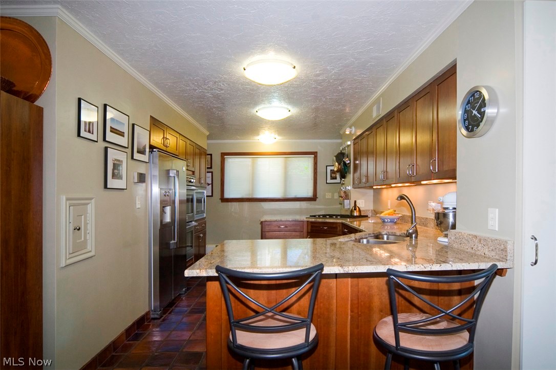 2894 Huntington Road Cleveland, OH 44120 - Photo 10 of 24