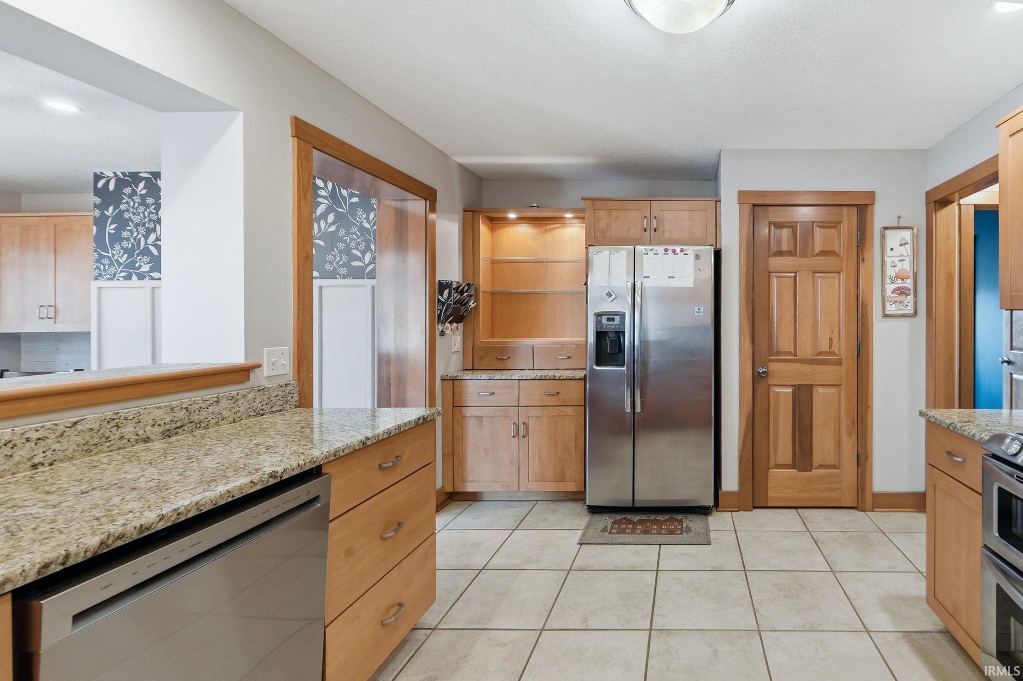 17331 Amstutz Road Leo, IN 46765 - Photo 15 of 36