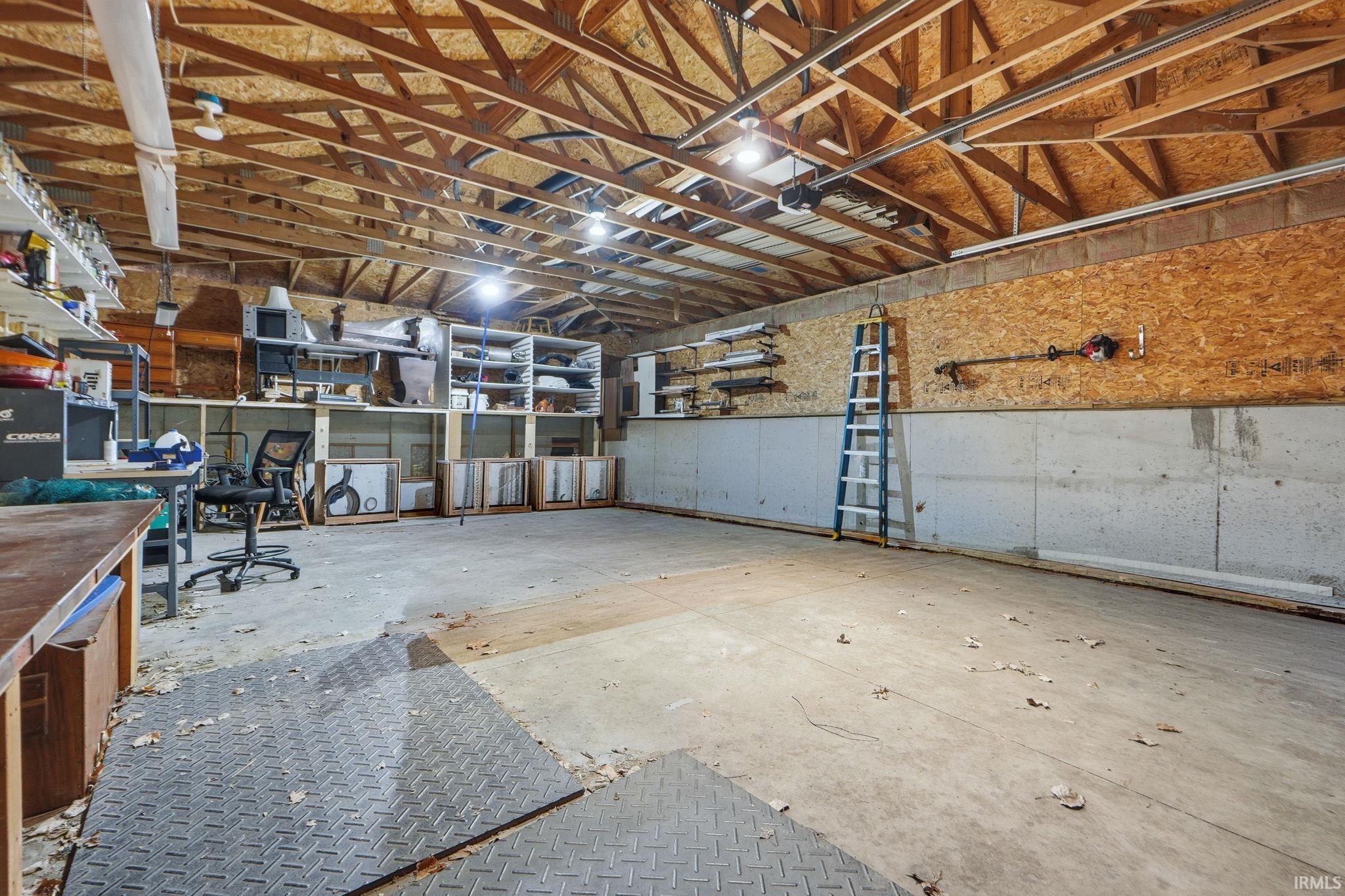 17331 Amstutz Road Leo, IN 46765 - Photo 28 of 36