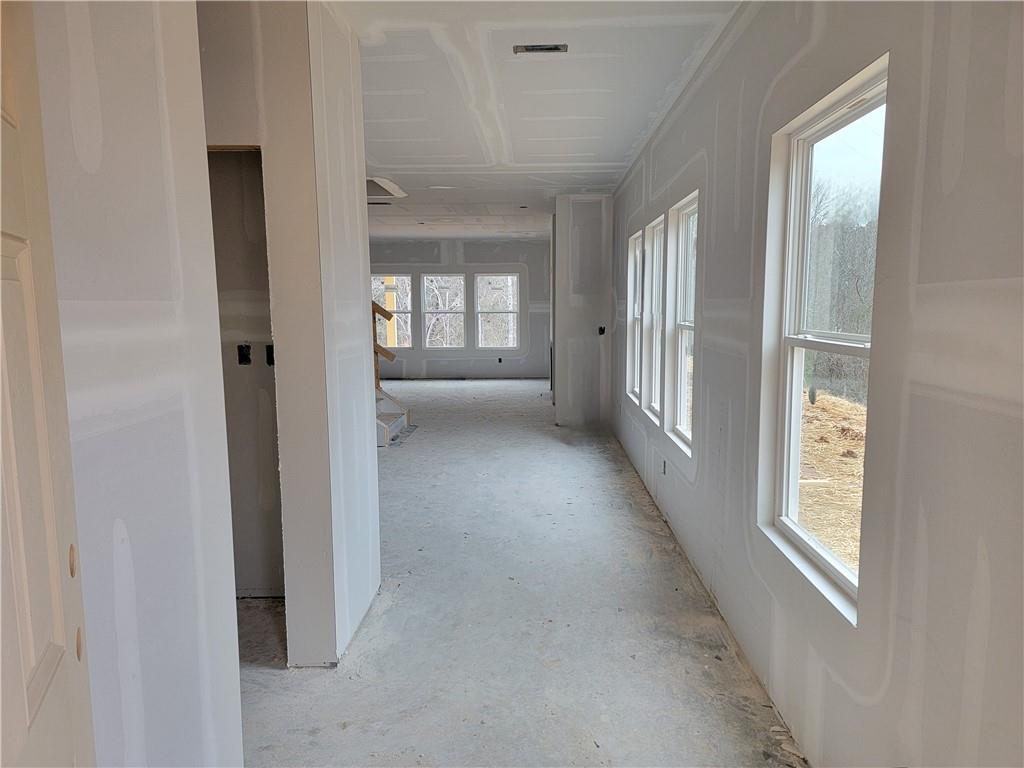 73 Silverleaf Trail Bethlehem, GA 30620 - Photo 3 of 25 a view of livingroom with a fireplace