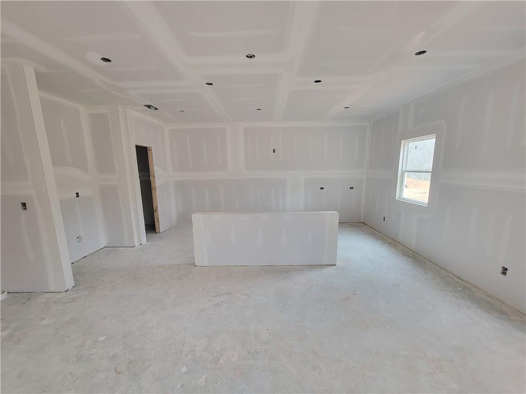 73 Silverleaf Trail Bethlehem, GA 30620 - Photo 7 of 25 a view of an empty room