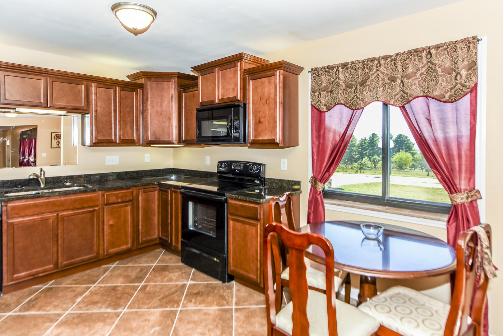 411 Grego Drive Greenback, TN 37742 - Photo 19 of 40 Gallery Image 19