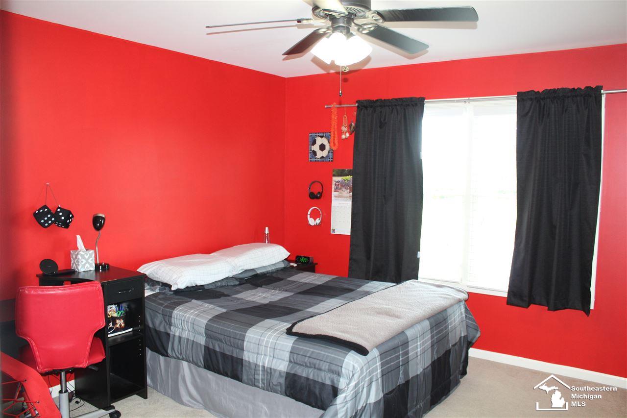 580 Ridge Point Drive Dundee, MI 48131 - Photo 14 of 27