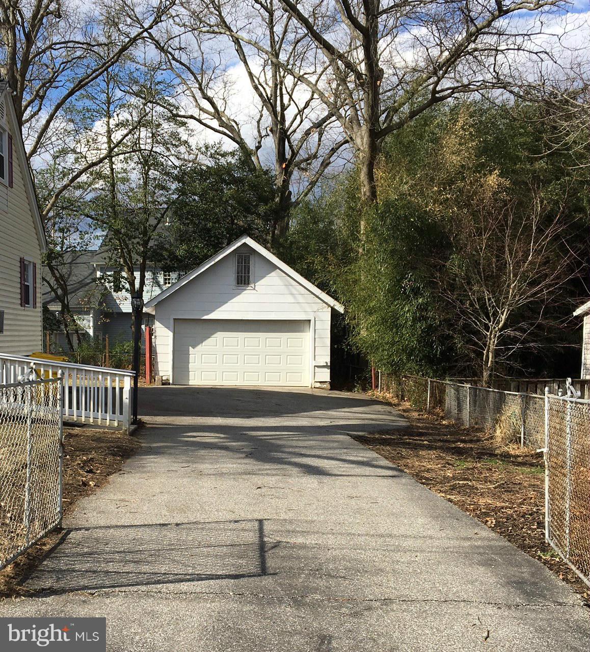 318 Oakwood Road Edgewater, MD 21037 - Photo 26 of 28 Exterior (General)