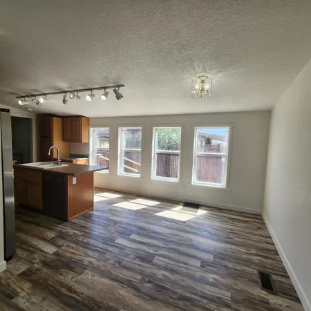 $2,500 | 21533 West Laura Street, Wittmann, AZ 85361