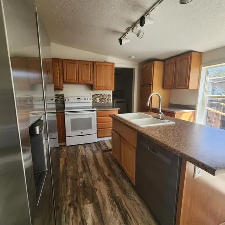 $2,500 | 21533 West Laura Street, Wittmann, AZ 85361