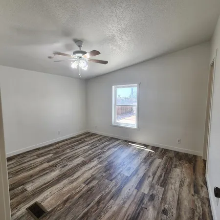 $2,500 | 21533 West Laura Street, Wittmann, AZ 85361