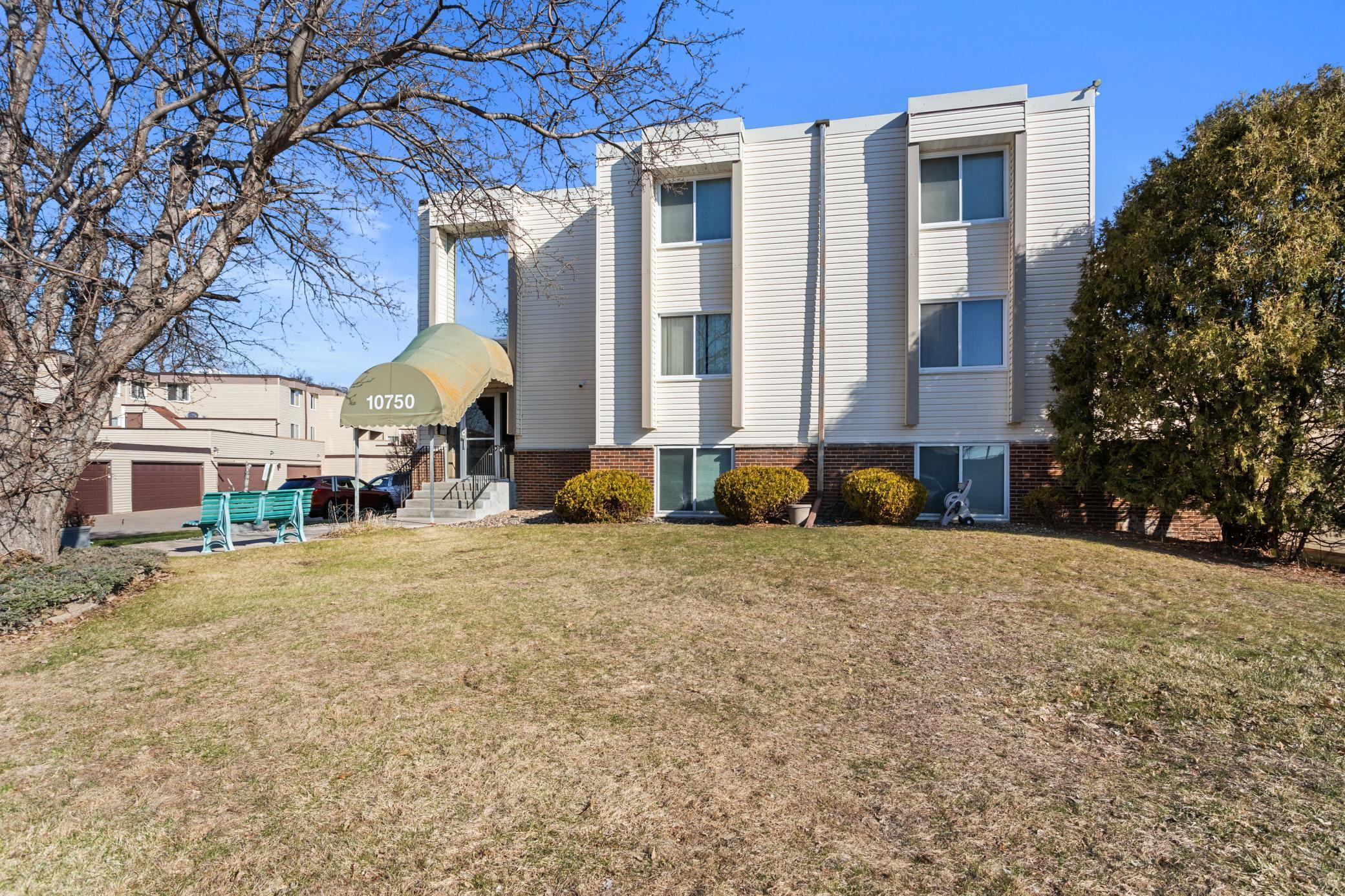 10750 Rockford Road, Unit 313 Minneapolis, MN 55442 - Photo 22 of 23