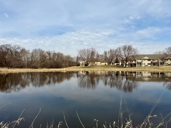 $141,444 | 10750 Rockford Road, Unit 313, Plymouth, MN 55442