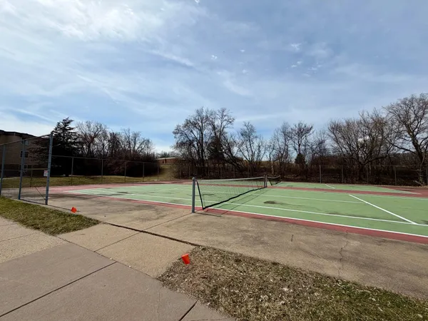 $141,444 | 10750 Rockford Road, Unit 313, Plymouth, MN 55442