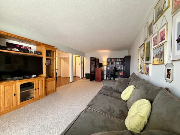 $141,444 | 10750 Rockford Road, Unit 313, Plymouth, MN 55442