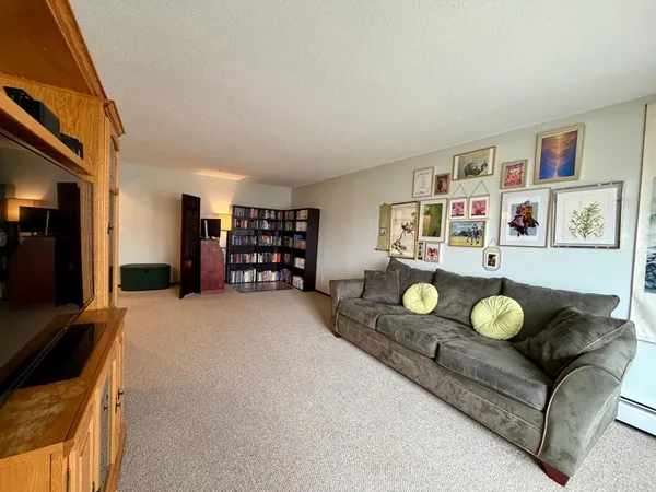 $141,444 | 10750 Rockford Road, Unit 313, Plymouth, MN 55442