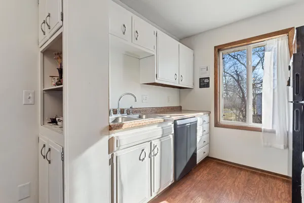 $141,444 | 10750 Rockford Road, Unit 313, Plymouth, MN 55442