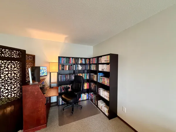 $141,444 | 10750 Rockford Road, Unit 313, Plymouth, MN 55442