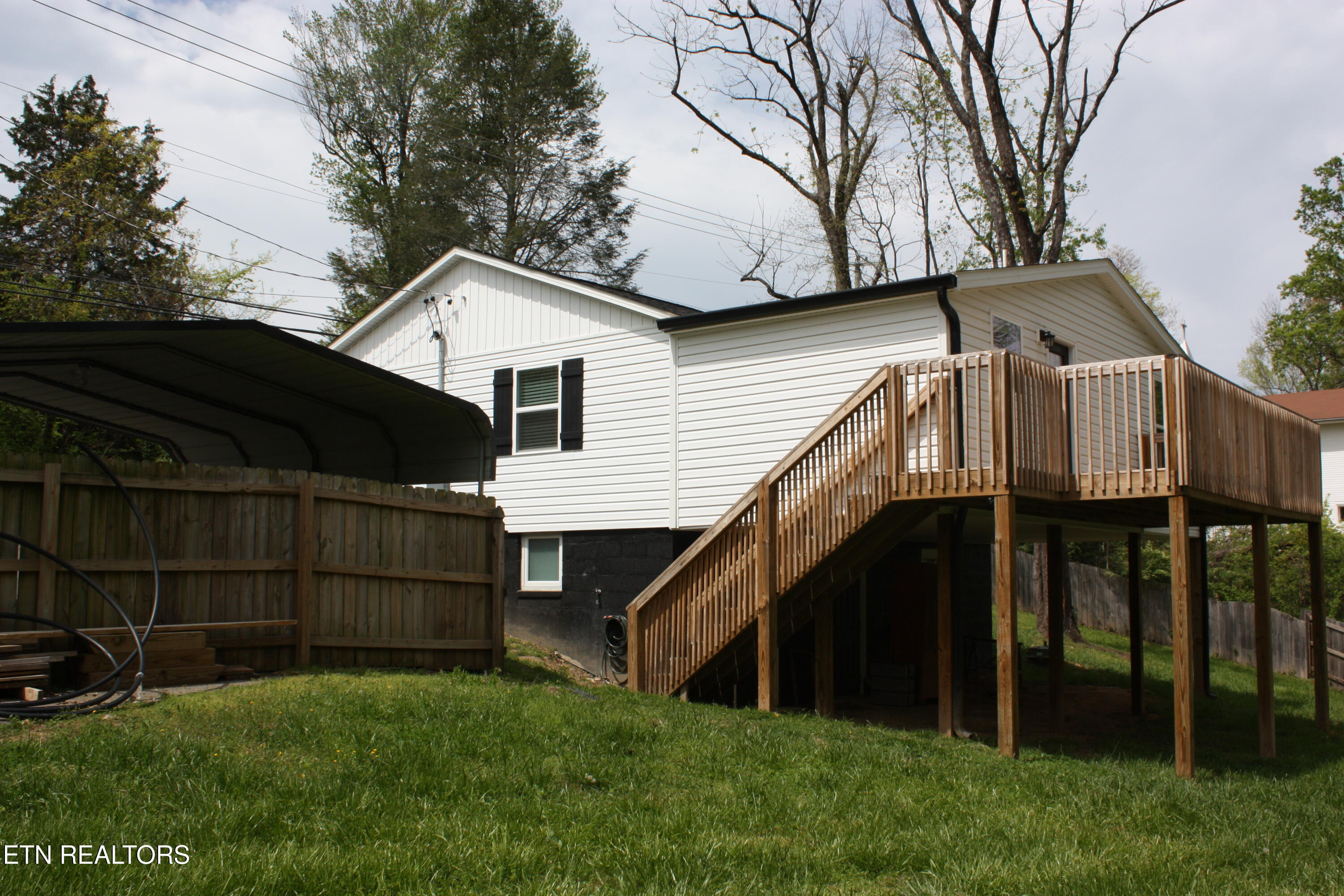 8266 Brickyard Road Powell, TN 37849 - Photo 5 of 39 IMG_2879