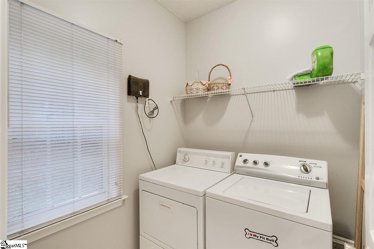 110 Springhouse Way Greenville, SC 29607 - Photo 11 of 29