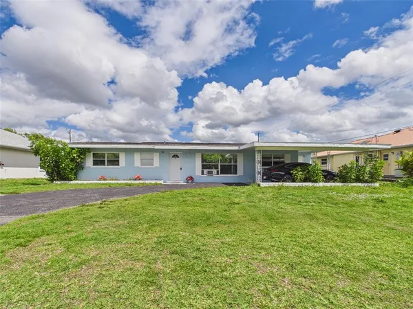 $289,000 | 420 Greenwich Avenue Northwest, Port Charlotte, FL 33952