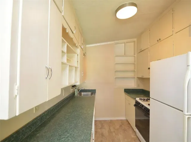 $2,495 | 5111 Woodrow Avenue, Austin, TX 78756