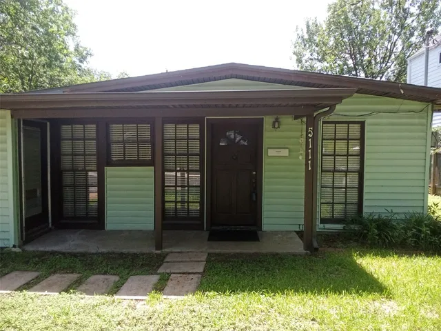 $2,495 | 5111 Woodrow Avenue, Austin, TX 78756