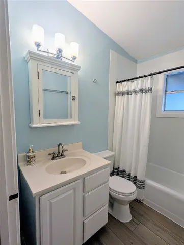 $2,495 | 5111 Woodrow Avenue, Austin, TX 78756