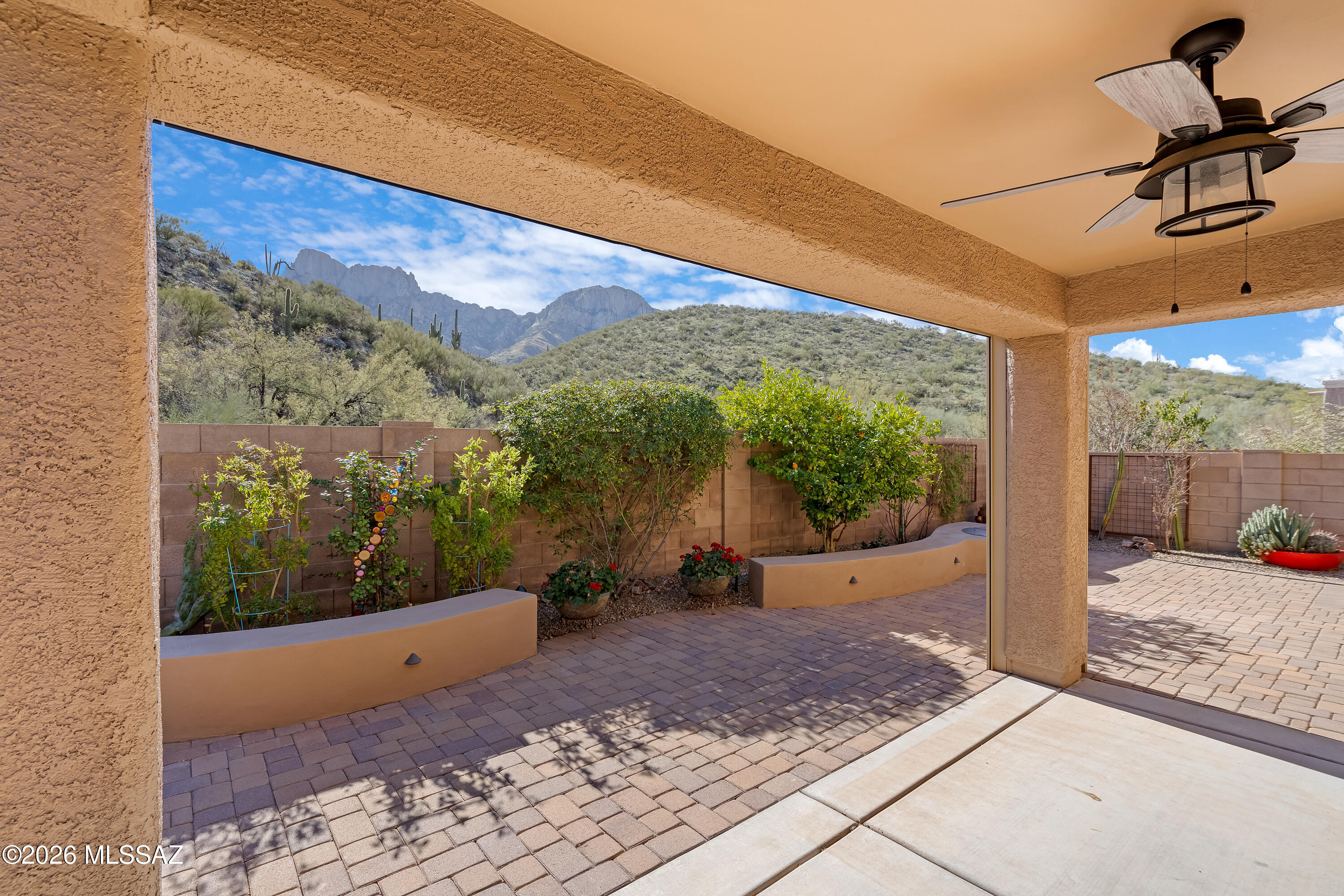 2292 East Ram Rock Road Tucson, AZ 85737 - Photo 4 of 32