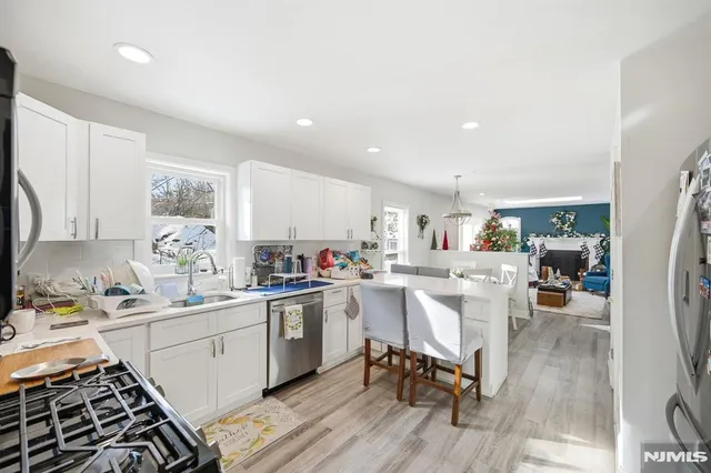 $4,200 | 27 Saddle River Road, Woodcliff Lake, NJ 07677