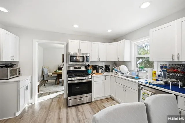 $4,200 | 27 Saddle River Road, Woodcliff Lake, NJ 07677