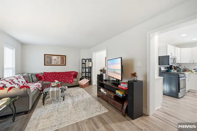 $4,200 | 27 Saddle River Road, Woodcliff Lake, NJ 07677